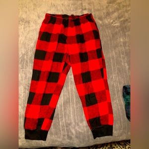Old Navy Red and Black Buffalo Check Women’s Jogger Pajamas Pant Match the Fam